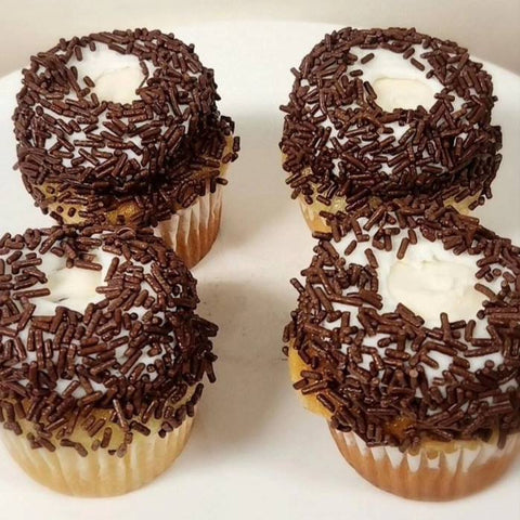 Vanilla Cannoli Cupcakes 4 Pack