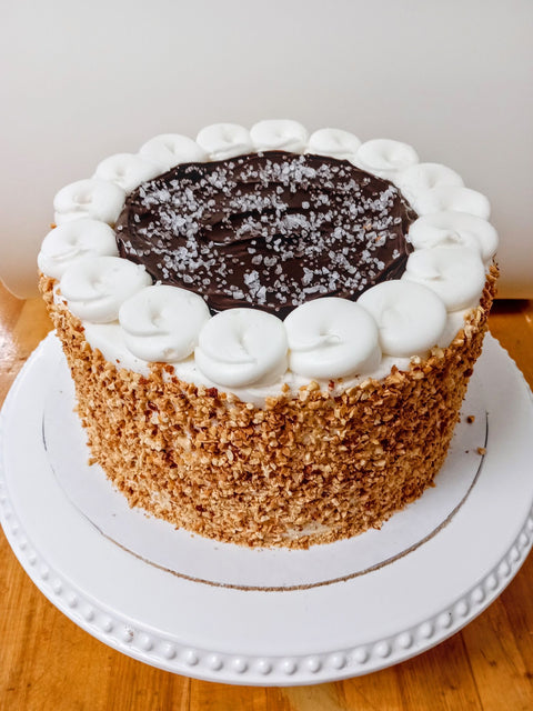 Peanut Buster Cake