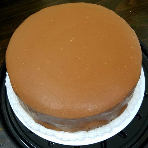 Vanilla Cake with Caramel Dip Specialty 8" Round Cake